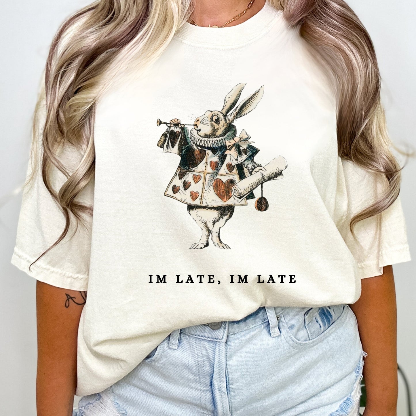 I'm Late Alice In Wonderland Shirt